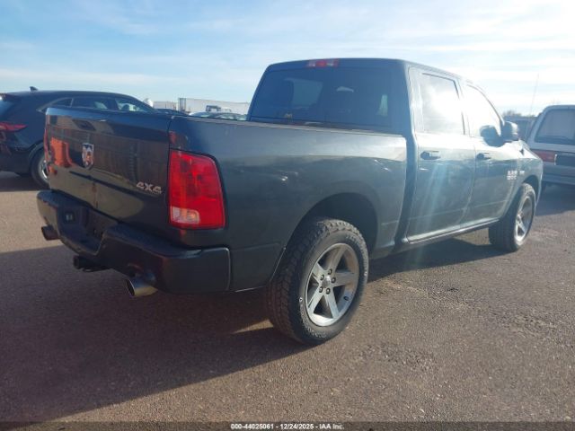 2014 RAM 1500 3C6RR7KTXEG292800 Photo 3