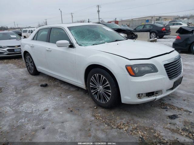 2013 CHRYSLER 300 2C3CCAGGXDH533380