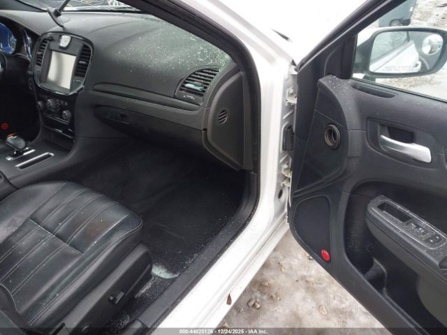 2013 CHRYSLER 300 2C3CCAGGXDH533380 Photo 4