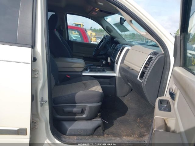 2010 DODGE RAM 1500 1D7RB1CTXAS226426 Photo 4