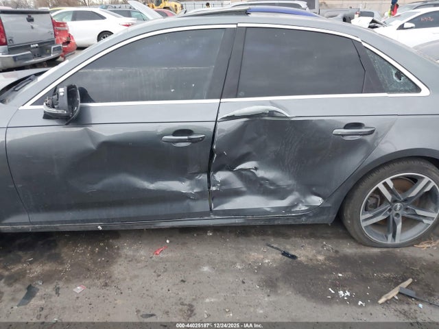 Продажа на аукционе авто 2017 Audi A4 2.0t Premium, vin: WAULNAF43HN019653, номер лота: 44025187