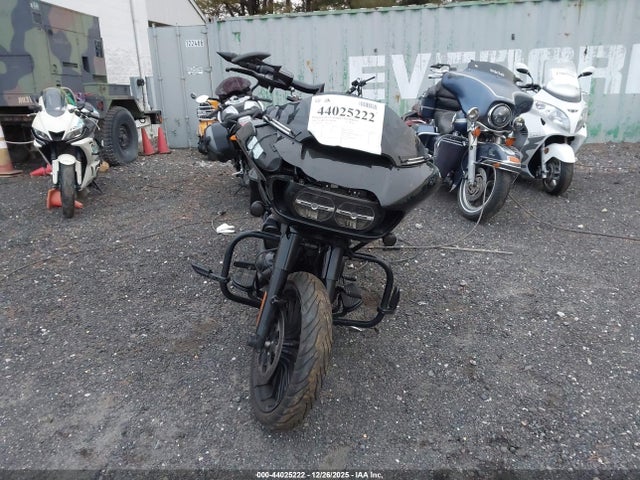 2018 HARLEY-DAVIDSON FLTRXS 1HD1KTC13JB672952 Photo 4