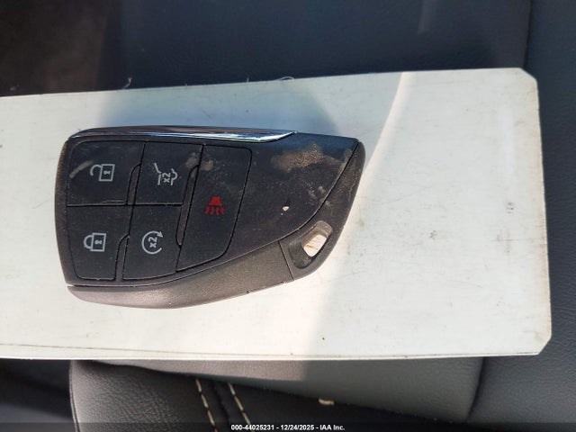1GKENKKS4TJ181043 GMC Acadia Elevation Fwd