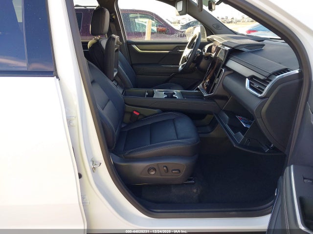 1GKENKKS4TJ181043 GMC Acadia Elevation Fwd