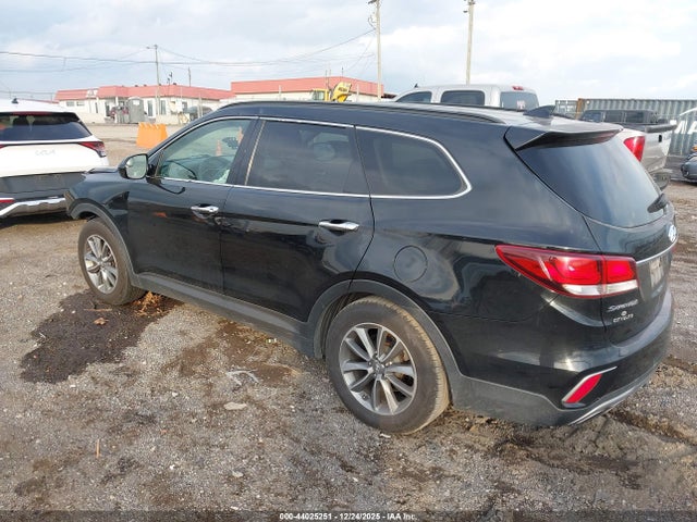 KM8SM4HFXHU224745 Hyundai Santa Fe Se