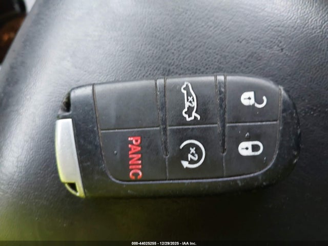 Chrysler 300 300s 2021 2C3CCABG9MH520434 Image 11