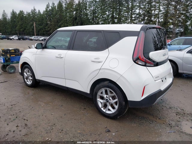 KNDJ23AU5P7873858 KIA SOUL S