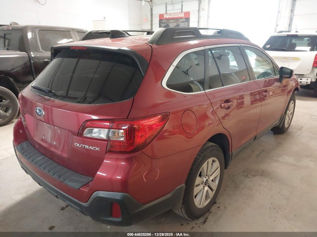 Продаж на аукціоні авто 2018 Subaru Outback 2.5i Premium, vin: 4S4BSAHC2J3327471, номер лоту: 44025290
