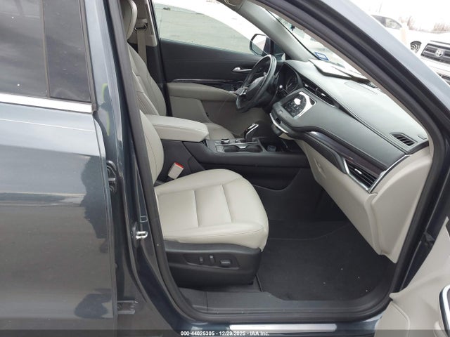 2021 CADILLAC XT4 1GYAZAR48MF003005 Photo 4