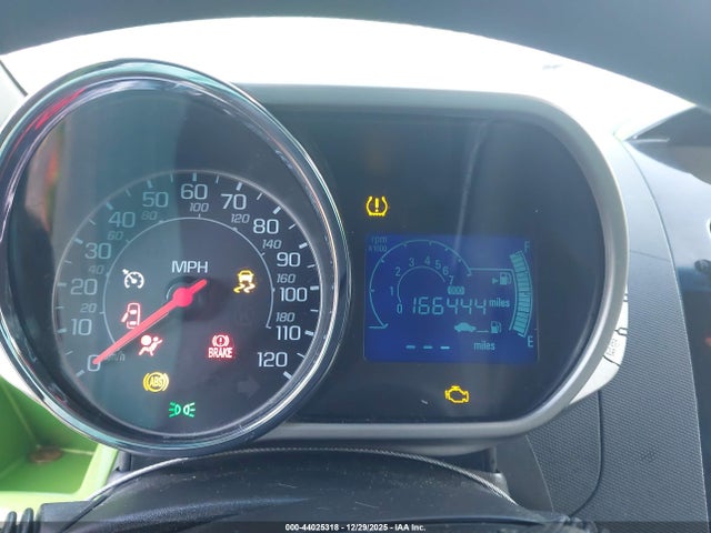Chevrolet Spark 1lt Auto 2014 KL8CD6S92EC583735 Image 15