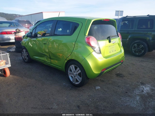 Chevrolet Spark 1lt Auto 2014 KL8CD6S92EC583735 Image 3