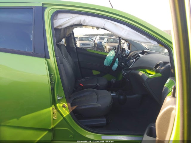 Chevrolet Spark 1lt Auto 2014 KL8CD6S92EC583735 Image 5