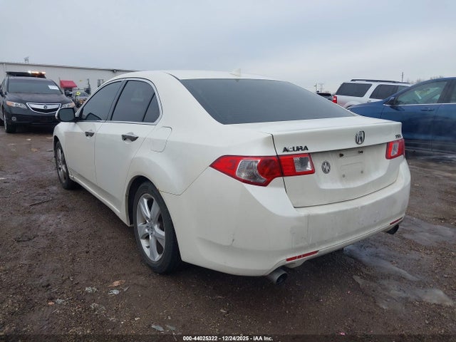 2010 ACURA TSX JH4CU2F60AC016805 Photo 2