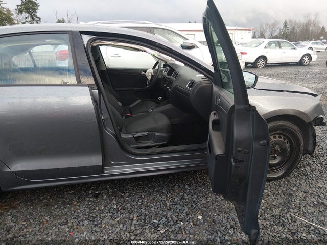 Volkswagen Jetta 2.0l S 2014 3VW2K7AJ4EM418999 Image 5