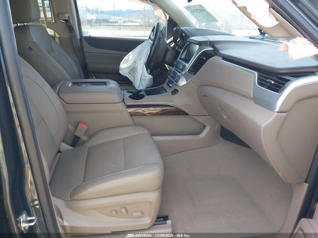 44025354 :رقم المزاد ، 1GKS2GKC2KR376933 vin ، 2019 Gmc Yukon Xl Slt مزاد بيع
