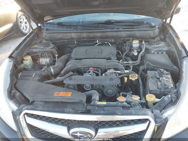 Продаж на аукціоні авто 2011 Subaru Legacy 2.5i Premium, vin: 4S3BMCB62B3245657, номер лоту: 44025359