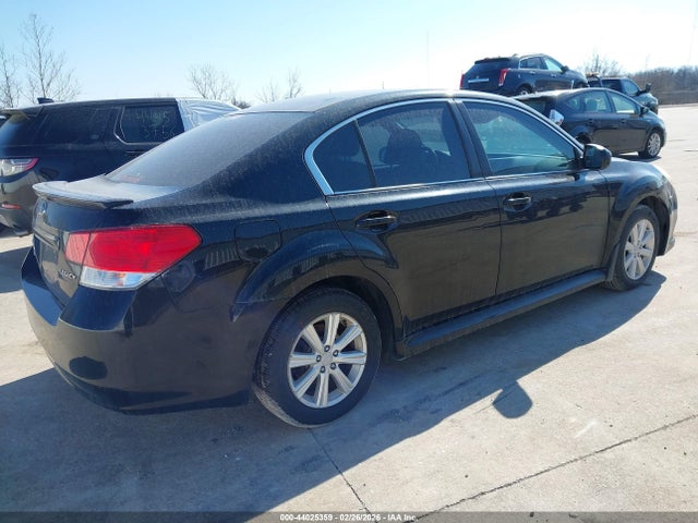 Продаж на аукціоні авто 2011 Subaru Legacy 2.5i Premium, vin: 4S3BMCB62B3245657, номер лоту: 44025359