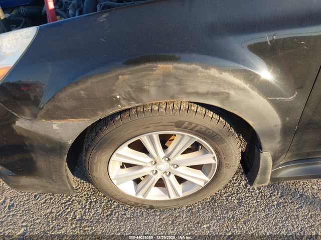 Продаж на аукціоні авто 2011 Subaru Legacy 2.5i Premium, vin: 4S3BMCB62B3245657, номер лоту: 44025359
