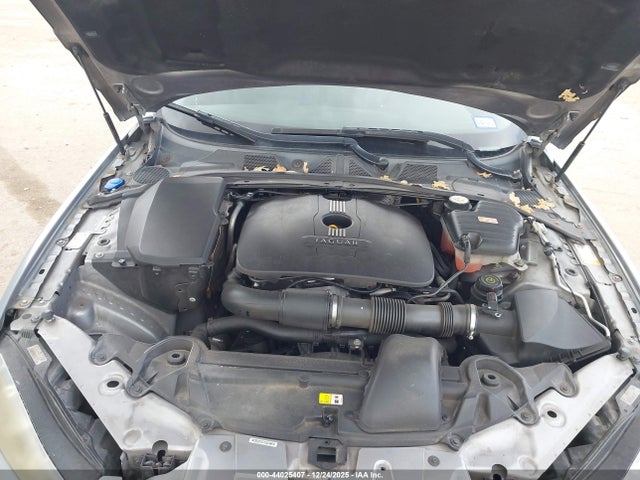 2013 JAGUAR XF SAJWA0ES8DPS97132 Photo 9