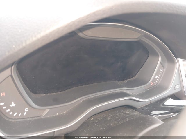 WA1BNAFY2K2055449 Audi Q5 45 Premium