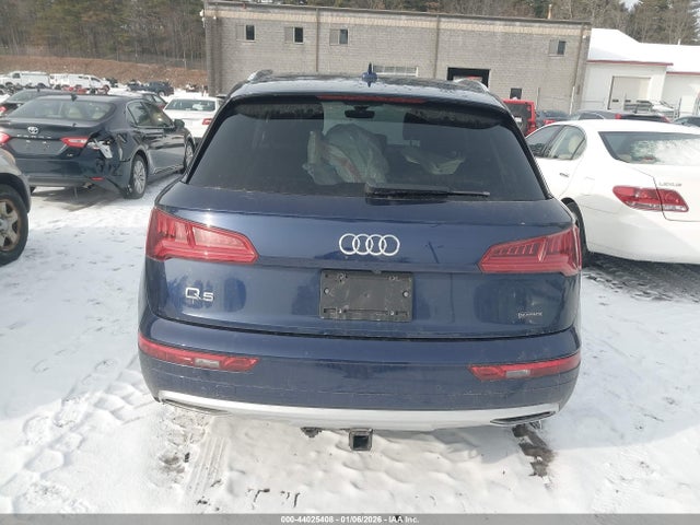 WA1BNAFY2K2055449 Audi Q5 45 Premium