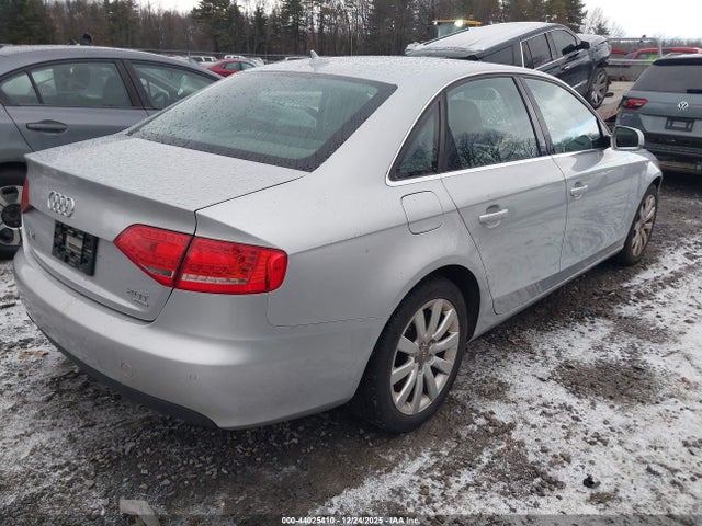 2010 AUDI A4 WAUFFAFL5AN010265 Photo 3