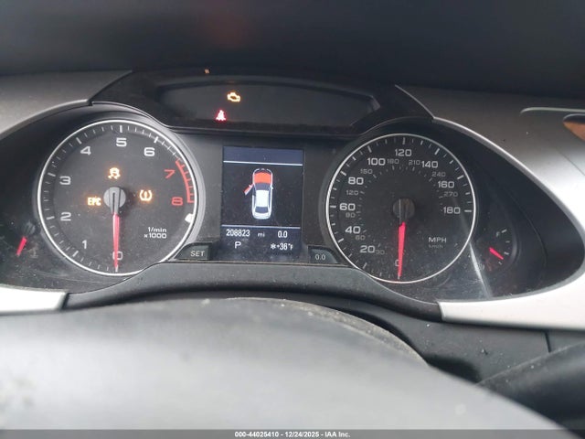 2010 AUDI A4 WAUFFAFL5AN010265 Photo 6