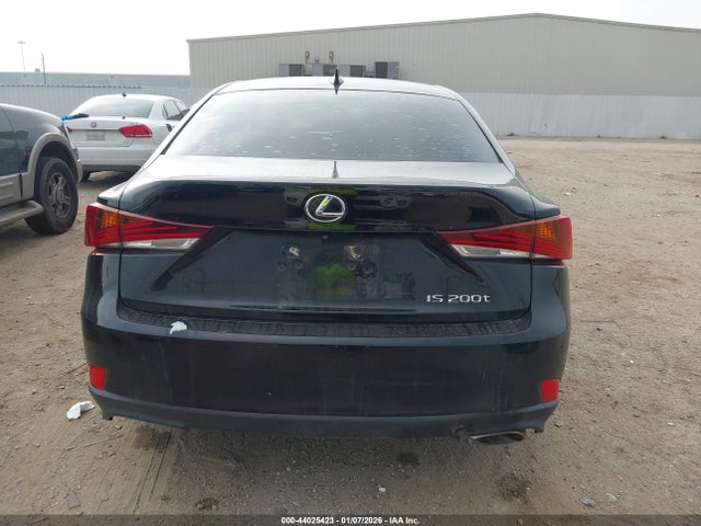 Lexus IS 200T 2017 JTHBA1D2XH5044009 Image 17