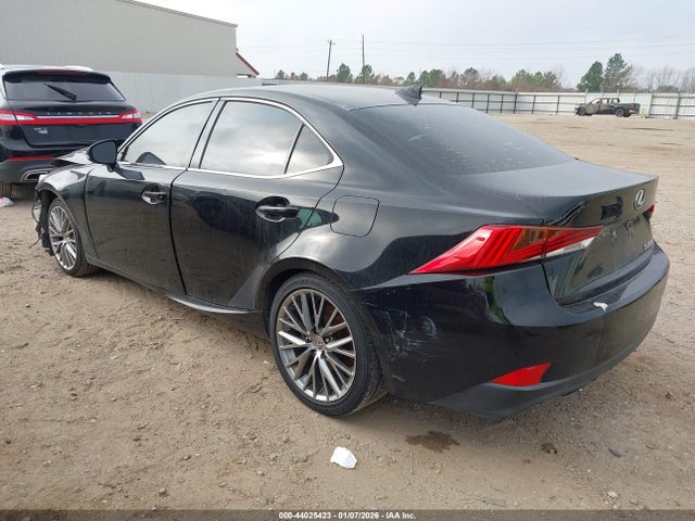 2017 LEXUS IS 200T JTHBA1D2XH5044009 Photo 2