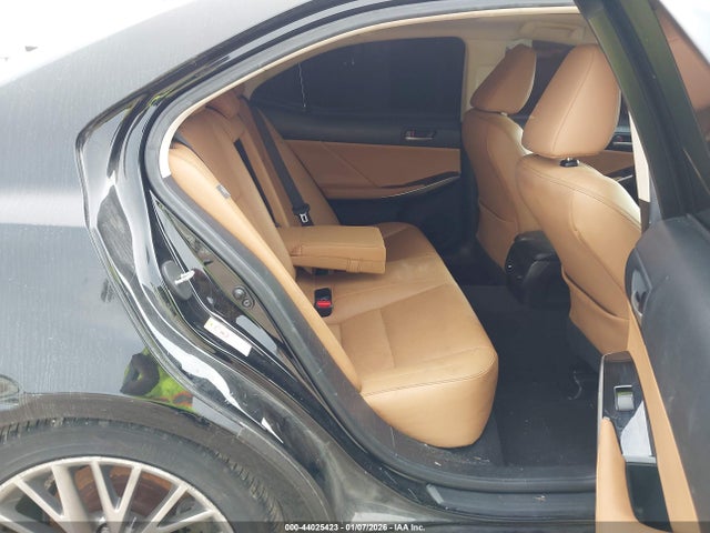 2017 LEXUS IS 200T JTHBA1D2XH5044009 Photo 7