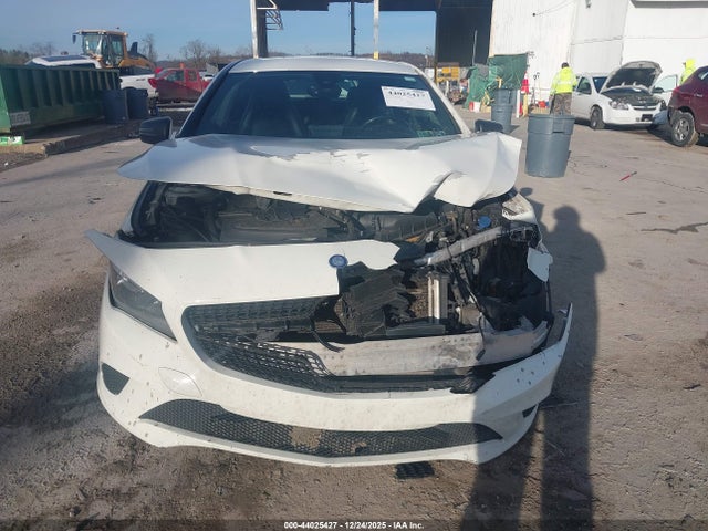 2016 Mercedes-benz Cla 250 4matic მანქანა იყიდება აუქციონზე, vin: WDDSJ4GB2GN290264, აუქციონის ნომერი: 44025427