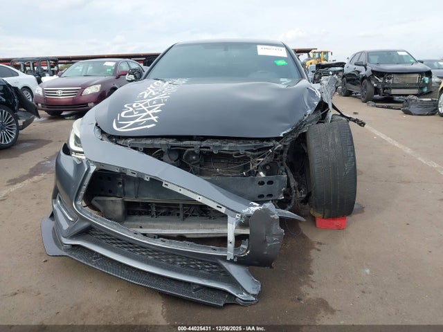JN1EV7EK6JM341698 Infiniti Q60
