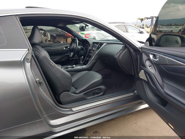 JN1EV7EK6JM341698 Infiniti Q60