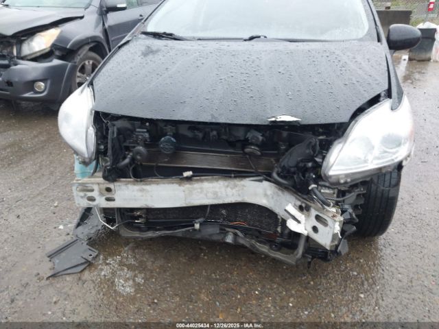 2014 TOYOTA PRIUS JTDKN3DU4E1745201 Photo 5