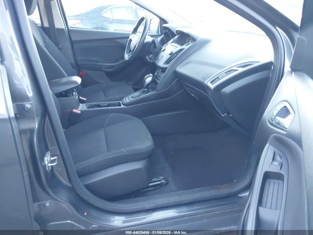 2015 FORD FOCUS 1FADP3K20FL385456 Photo 4