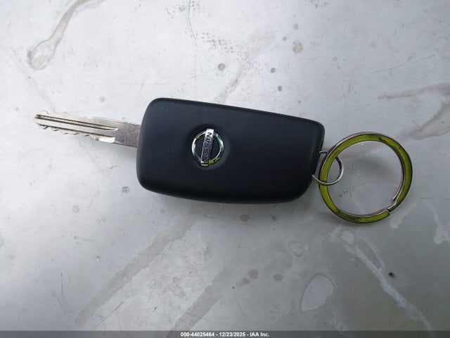 Nissan ROGUE S 2017 KNMAT2MTXHP525131 Image 11