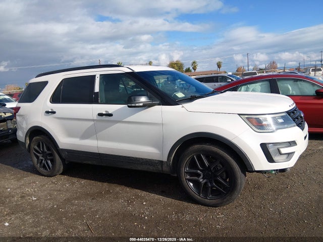 1FM5K8GT7GGB73073 Ford EXPLORER SPORT