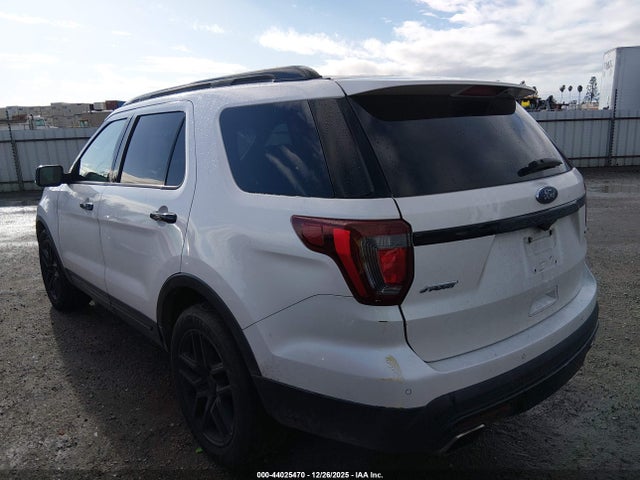 1FM5K8GT7GGB73073 Ford EXPLORER SPORT