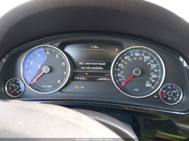 44025507 :رقم المزاد ، WVGEF7BP0HD003892 vin ، 2017 Volkswagen Touareg V6 Sport مزاد بيع