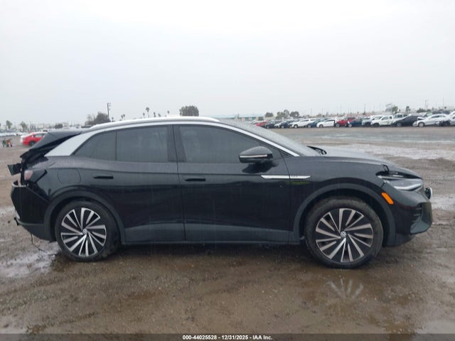 Volkswagen Id.4 Pro S Plus 2023 1V2HMPE83PC016571 Image 13