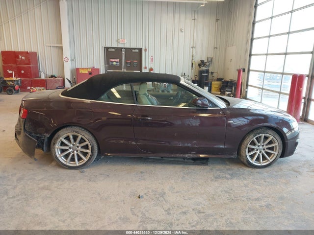 Продажа на аукционе авто 2015 Audi A5 2.0t Premium, vin: WAUMFAFH7FN000718, номер лота: 44025530