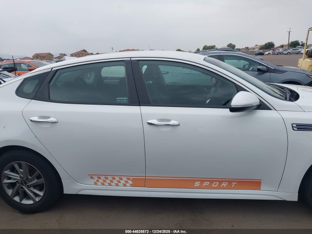 5XXGT4L39KG290789 KIA Optima Lx