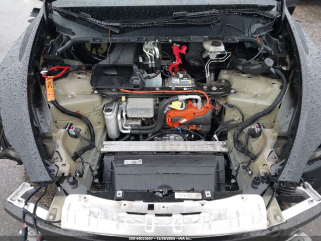 2024 TESLA MODEL Y 7SAYGDEF3RF078227 Photo 9