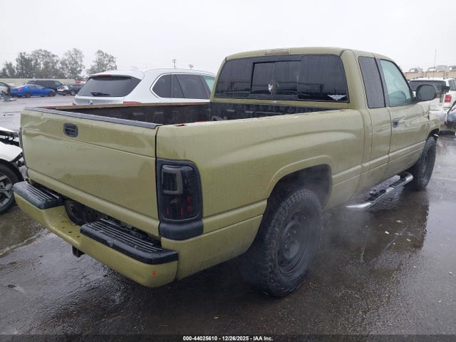 2000 DODGE RAM 1500 3B7HC13Z3YG135149 Photo 3