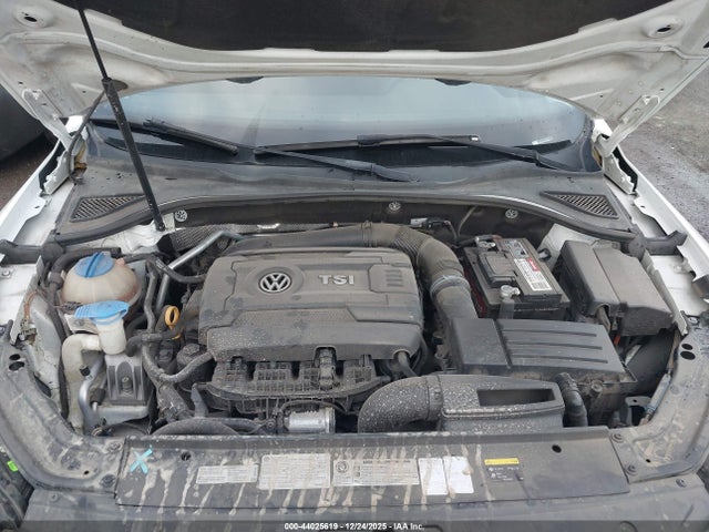 1VWAT7A34GC017287 Volkswagen Passat 1.8t S