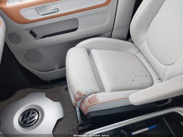 44025622 :رقم المزاد ، WVG6YVEB0SH017410 vin ، 2025 Volkswagen Id. Buzz 1st Edition With 4motion مزاد بيع