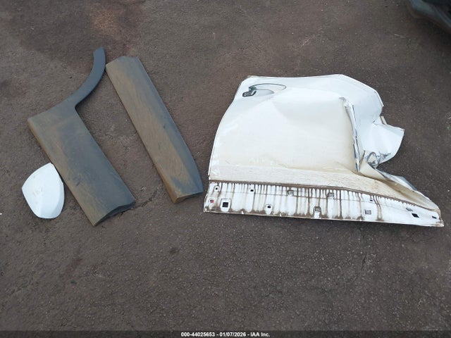 5XYZU3LB9FG250589 Hyundai Santa Fe Sport 2.4l