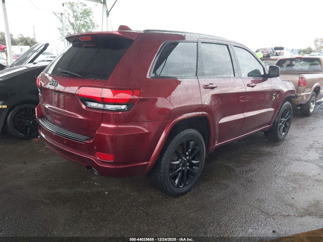 1C4RJEAG9JC228043 Jeep Grand Cherokee Altitude 4x2