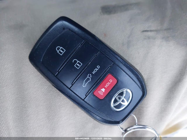 2024 TOYOTA VENZA JTEAAAAH6RJ184858 Photo 10