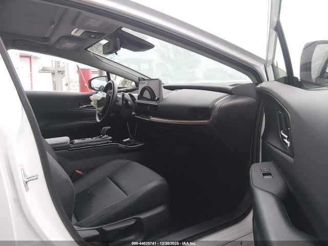 JTDACACU8R3037440 Toyota Prius Prime Xse Premium